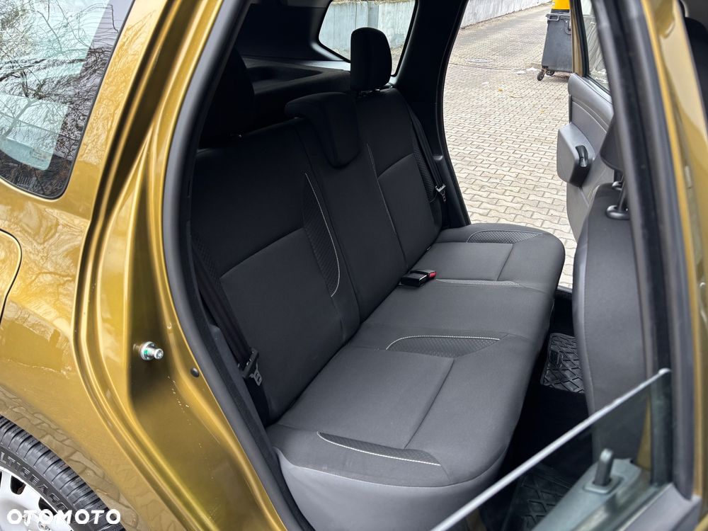 Dacia Duster 1.6 SCe Comfort - 31