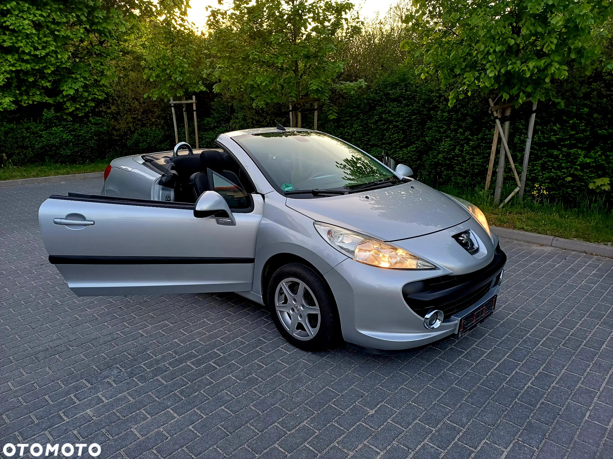 Peugeot 207 CC 120 VTi Active - 2