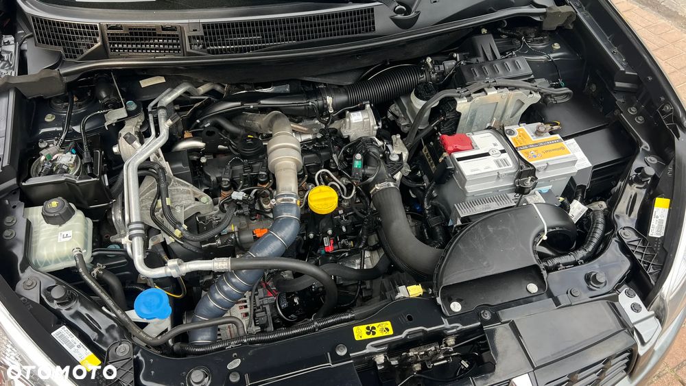 Nissan Qashqai 1.5 dCi DPF acenta - 33
