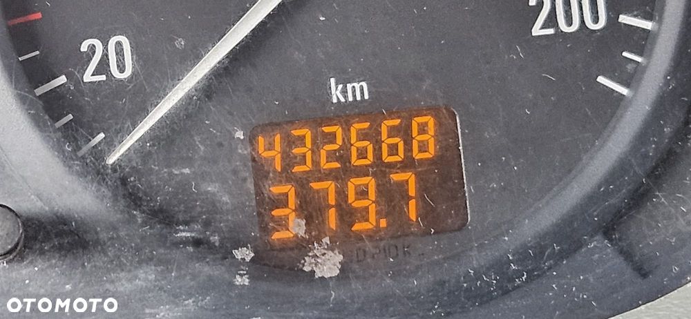 Opel Vivaro - 5
