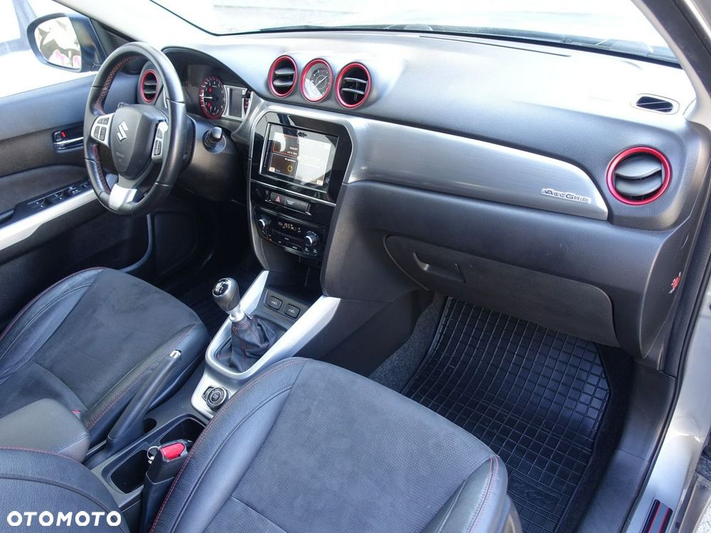 Suzuki Vitara - 21
