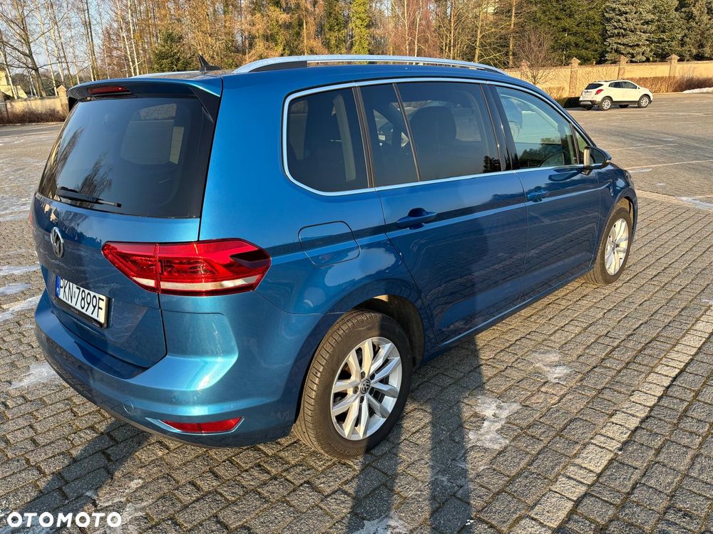 Volkswagen Touran 2.0 TDI SCR DSG Highline - 5