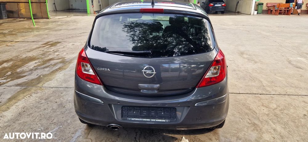 Opel Corsa 1.4 16V Edition - 6