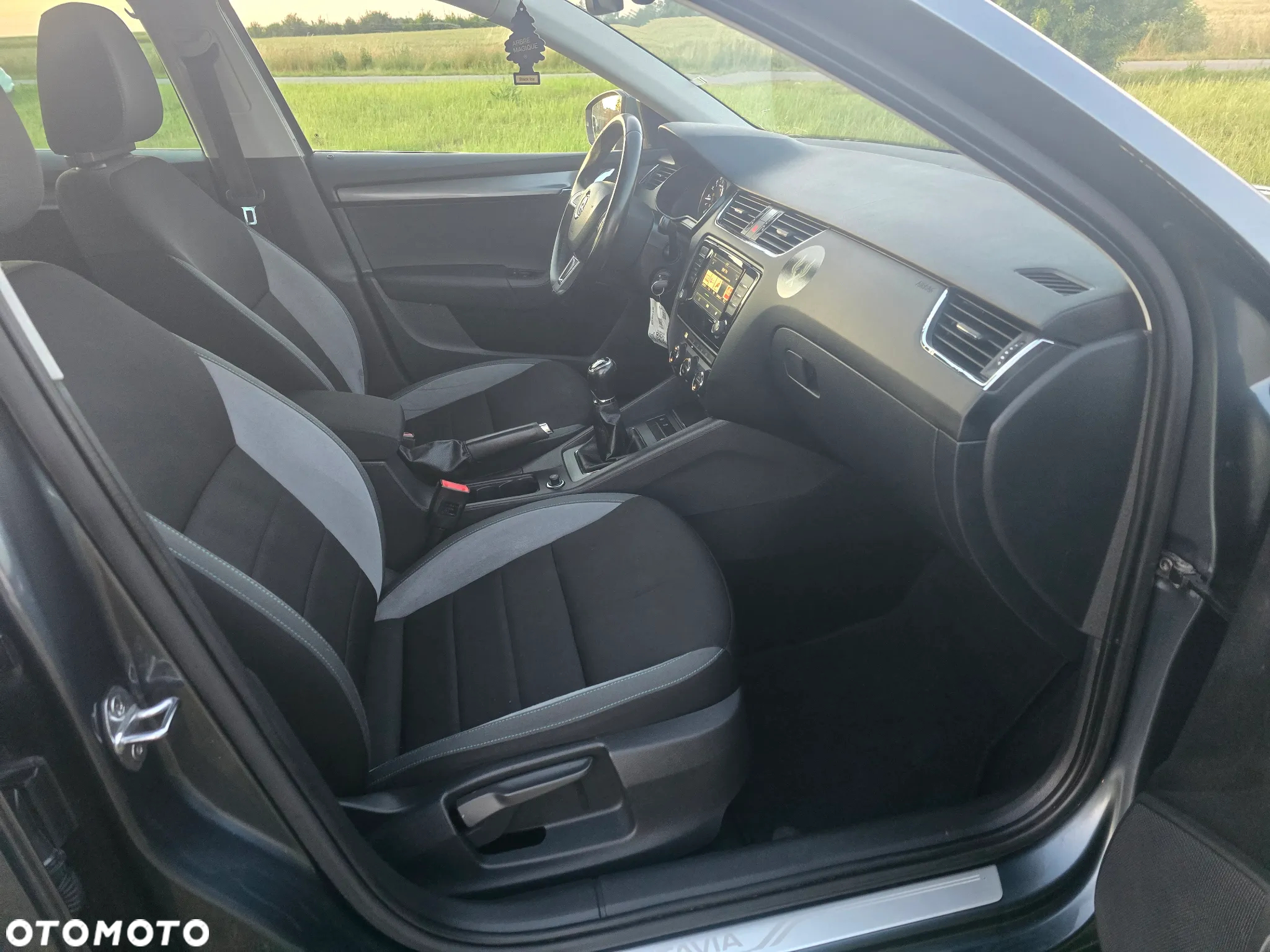 Skoda Octavia 1.6 TDI Edition - 14