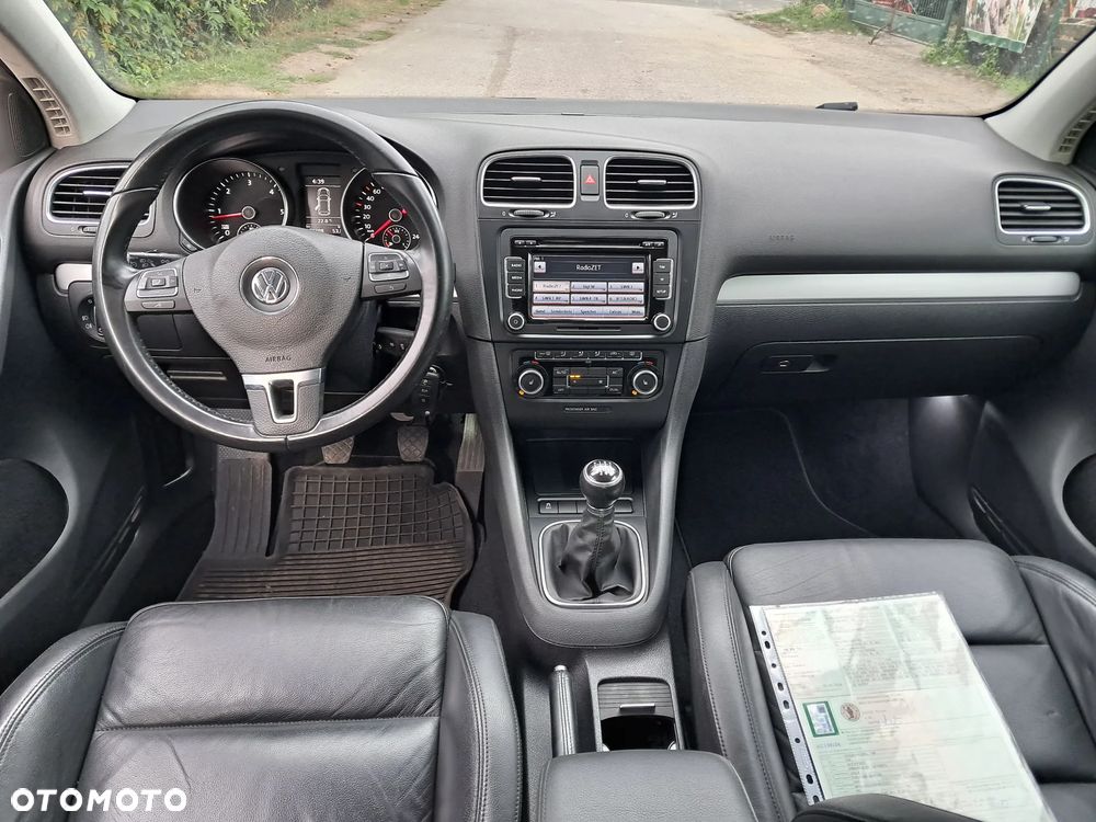Volkswagen Golf 2.0 TDI DPF Highline - 5