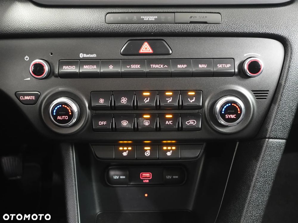 Kia Sportage 1.6 CRDI AWD SPIRIT - 33