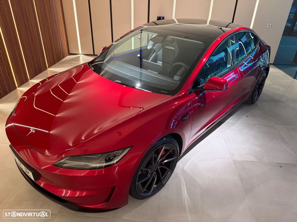 Tesla Model 3 Performance Tração Integral - 21