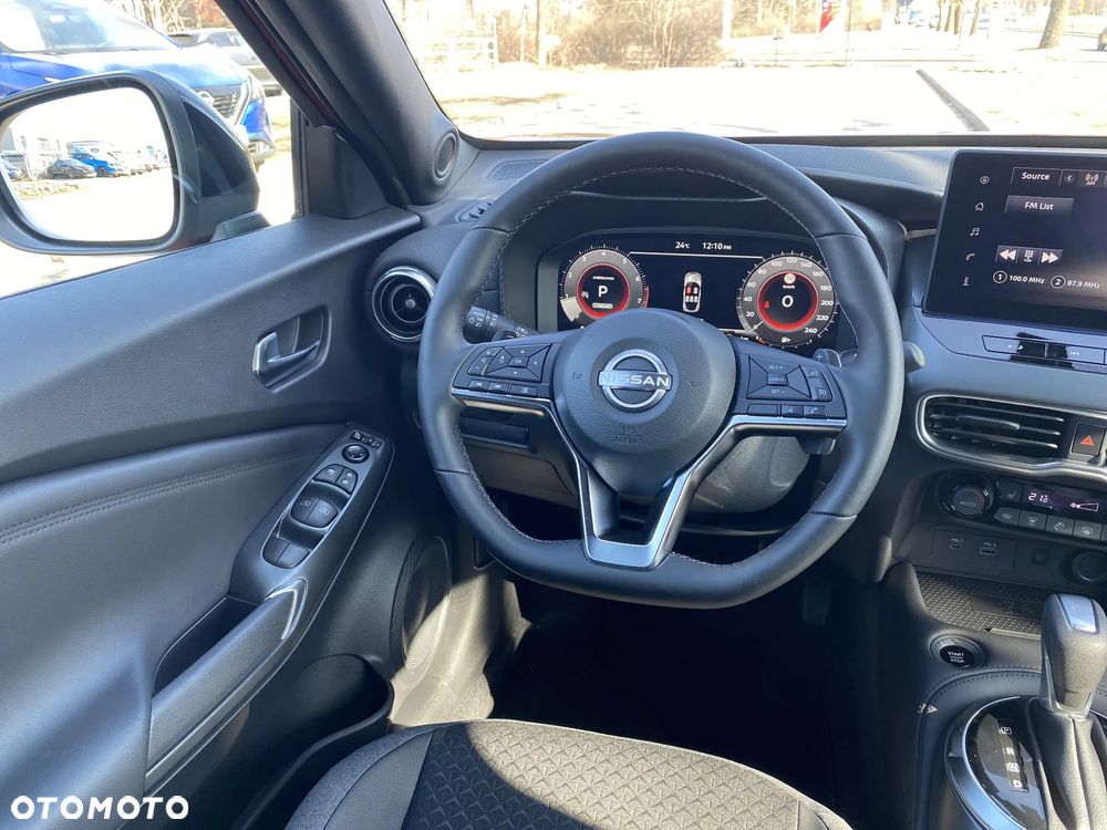 Nissan Juke 1.0 DIG-T N-Connecta DCT - 26