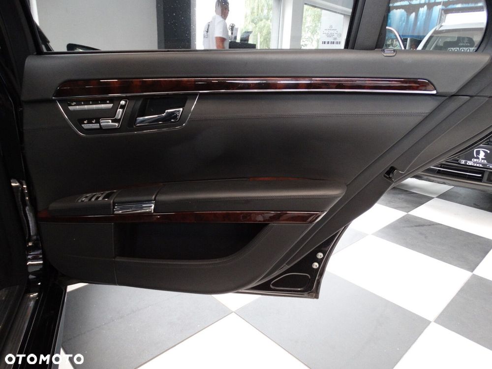 Mercedes-Benz Klasa S - 15