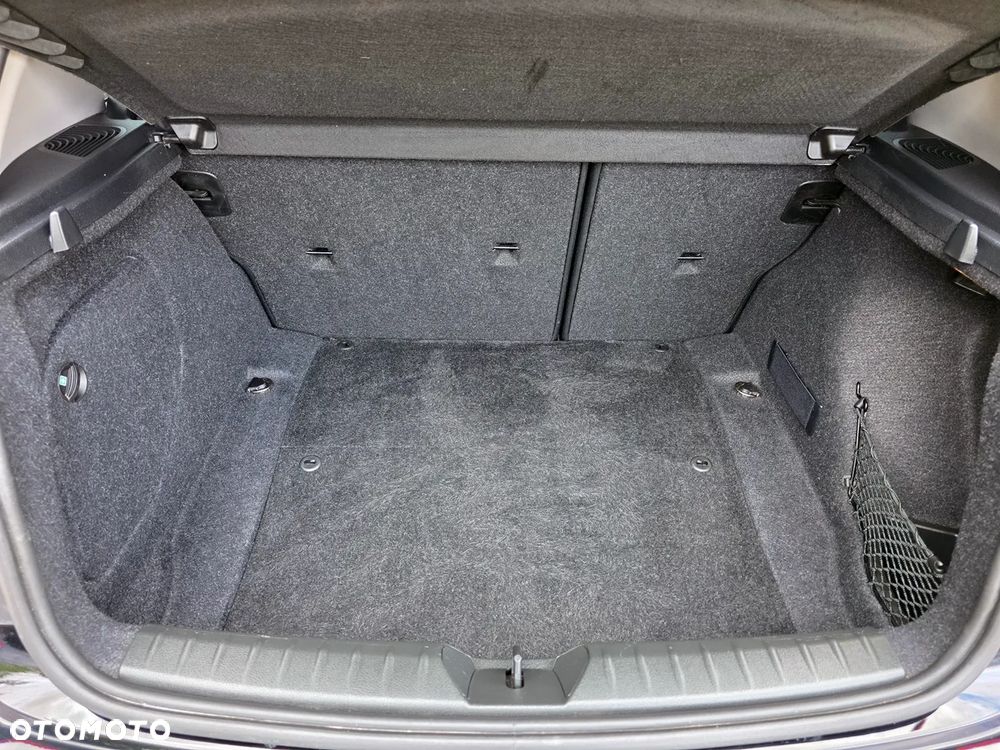 BMW Seria 1 118d DPF - 28