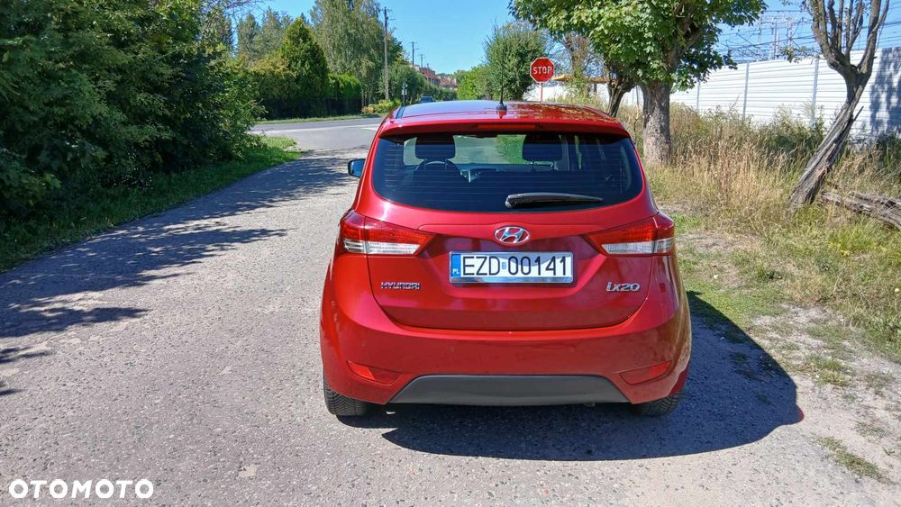 Hyundai ix20 1.4 Comfort - 4