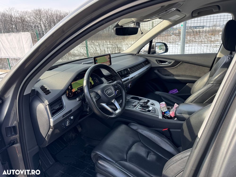 Audi Q7 - 6