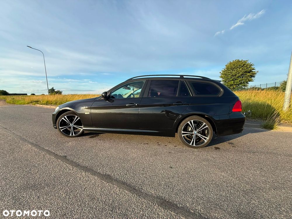 BMW Seria 3 318d - 1