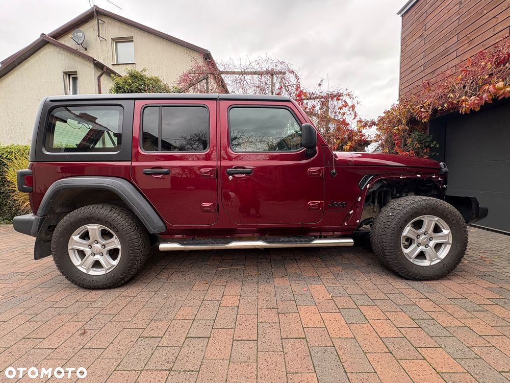 Jeep Wrangler Unlimited GME 2.0 Turbo Sport - 6