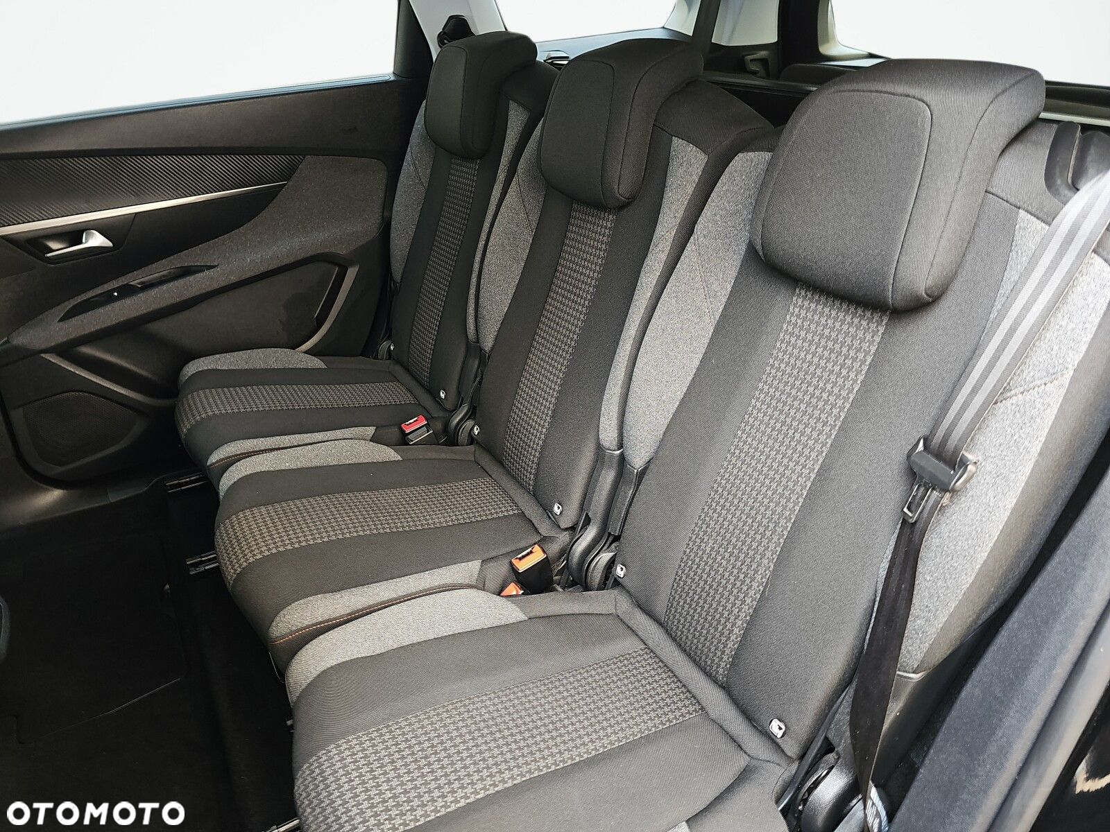 Peugeot 5008 - 25