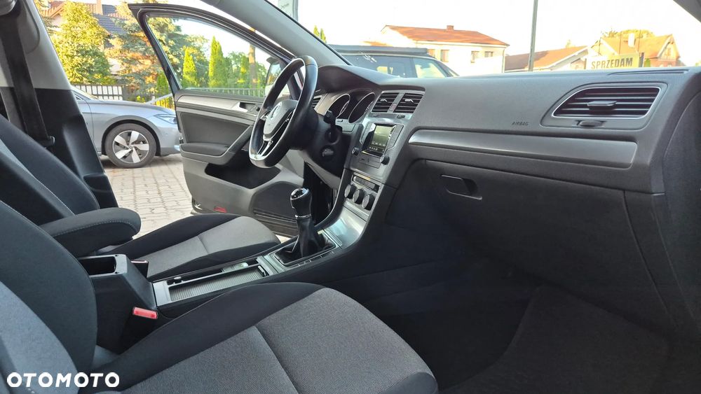Volkswagen Golf 1.2 TSI BMT Trendline EU6 - 20