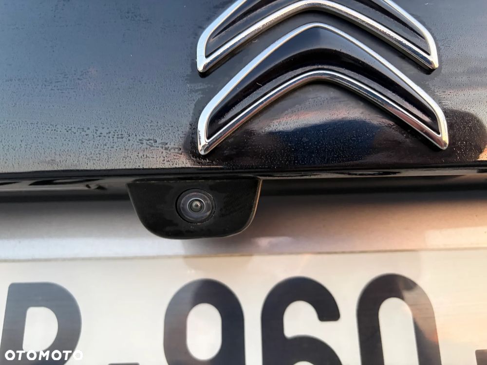 Citroën C4 BlueHDi 130 Stop&Start EAT8 MAX - 16