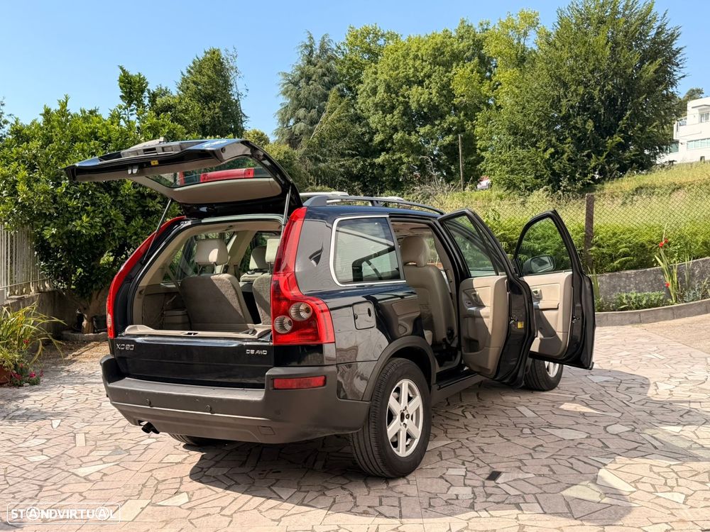 Volvo XC 90 2.4 D5 7L Nivel 2 Auto. - 50