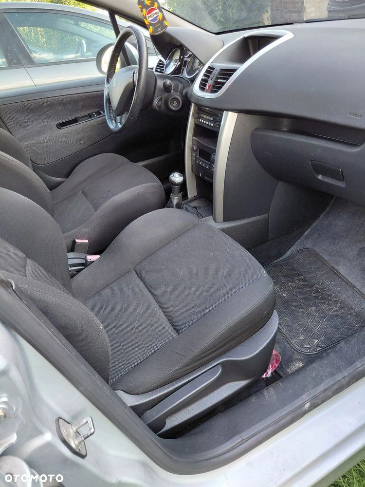 Peugeot 207 1.4 Trendy - 2