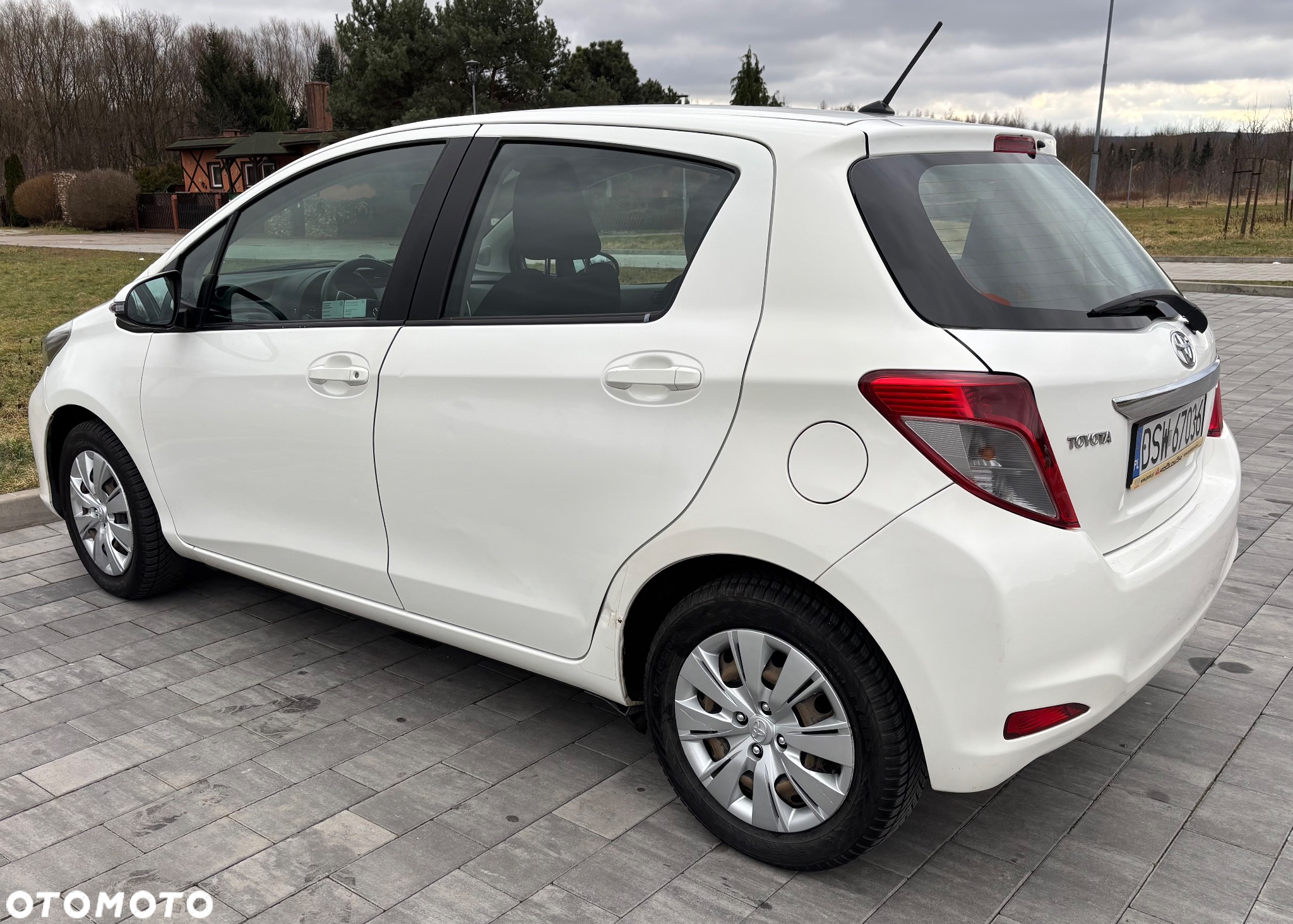 Toyota Yaris 1.33 Active - 3