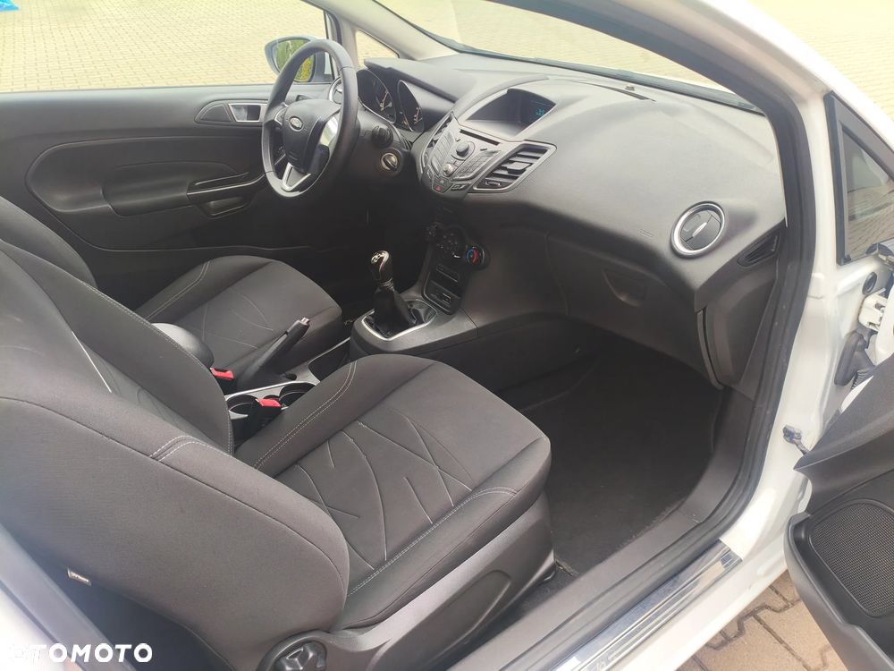 Ford Fiesta - 7