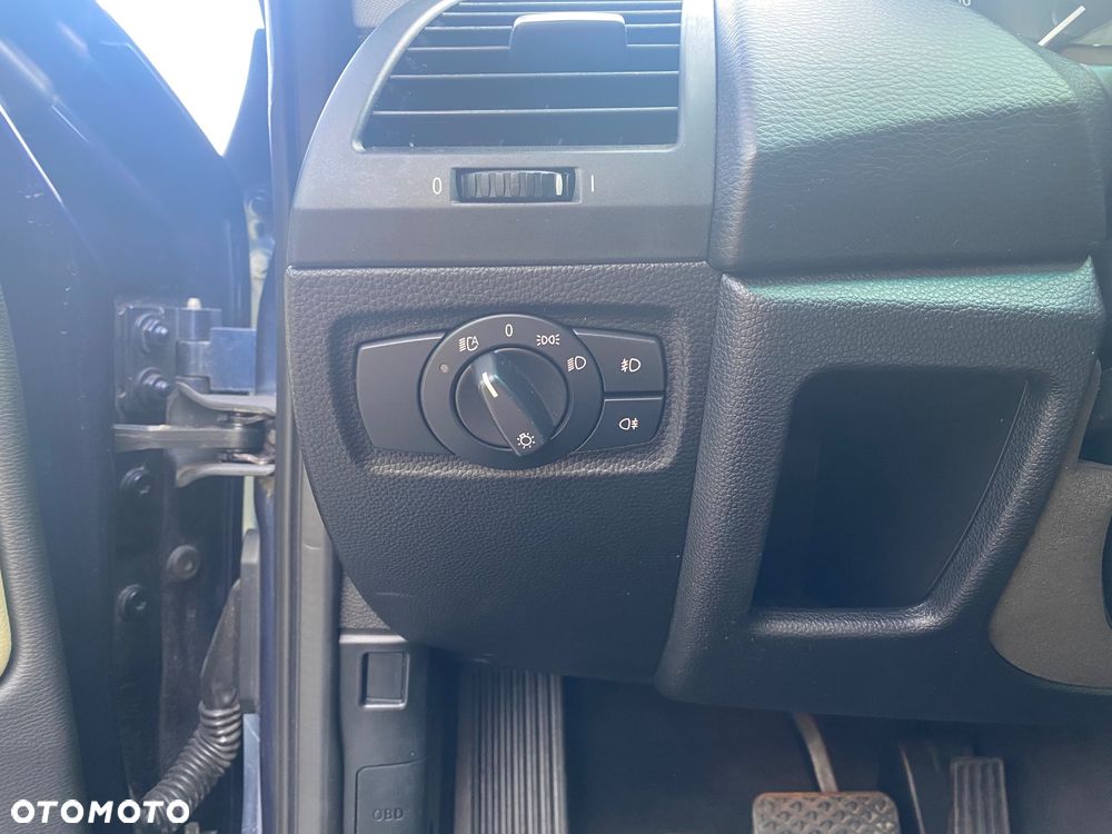BMW Seria 1 - 15