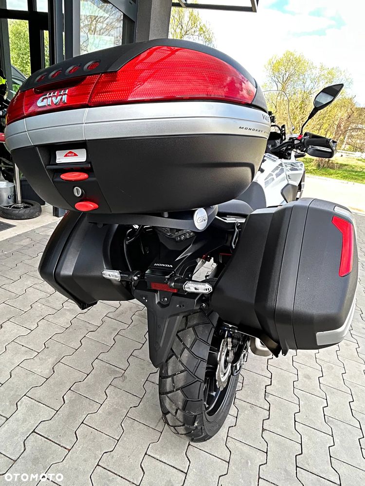 Honda CB - 17
