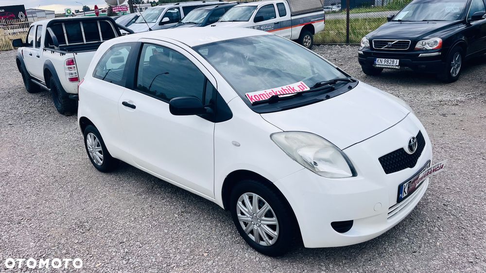 Toyota Yaris - 3