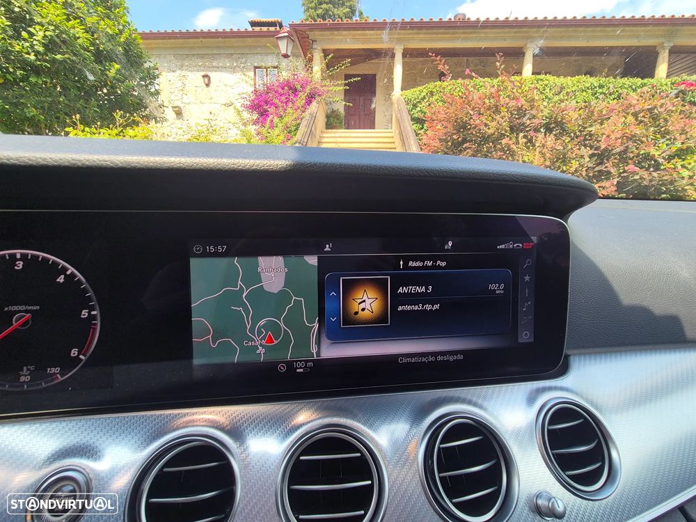 Mercedes-Benz E 220 d 4Matic 9G-TRONIC AMG Line - 5