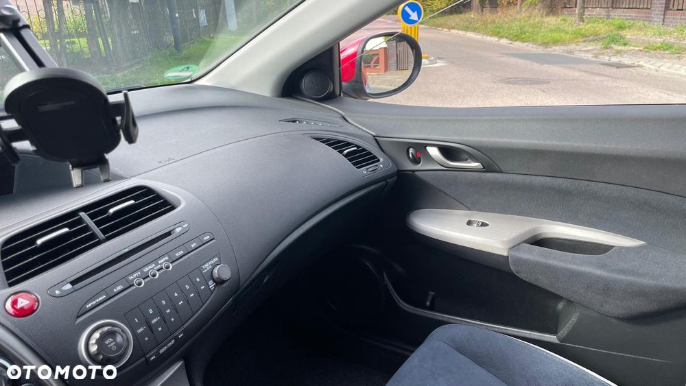 Honda Civic 1.8 Sport - 13
