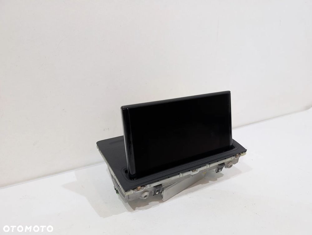 AUDI A3 8V NAWIGACJA GPS CZYTNIK WYŚWIETLACZ MMI 8V0035840B 8V0857273M 8V0919614B - 4