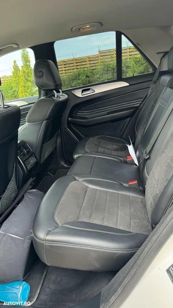 Mercedes-Benz ML 350 BlueTec 4MATIC Aut - 13