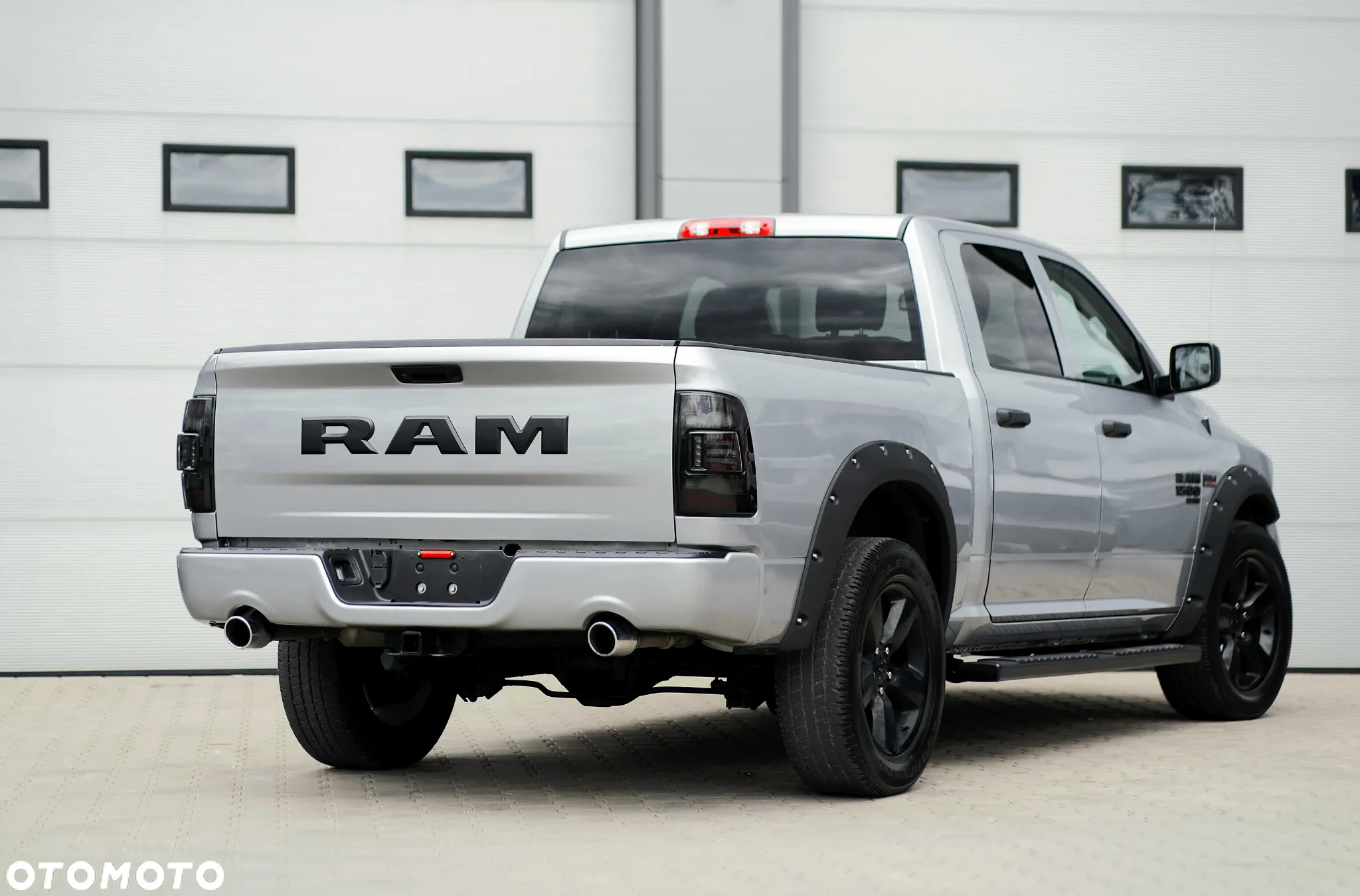 RAM 1500 - 8