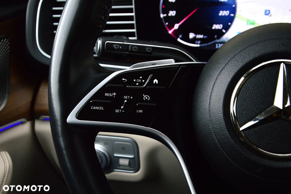 Mercedes-Benz GLE 300 d 4-Matic - 28