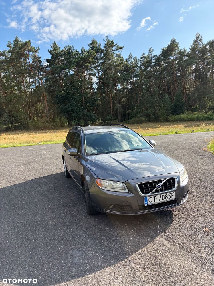 Volvo V70 2.0 Momentum - 2
