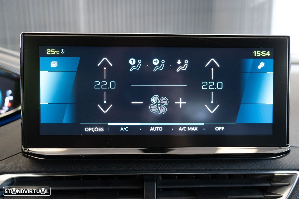 Peugeot 3008 1.6 Hybrid4 GT Line e-EAT8 - 22