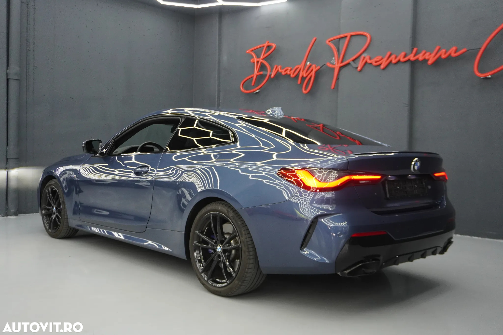 BMW M4 M440i xDrive - 20