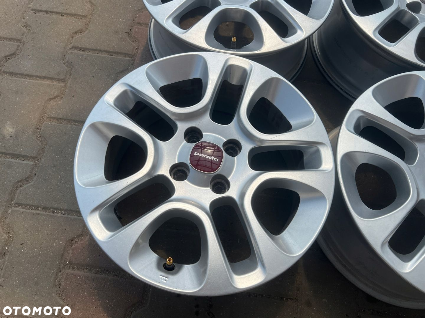 KOMPLET FELG FELGI ALU FIAT PANDA 15 4X98 ET35 NOWY MODEL ORYGINALNE - 9