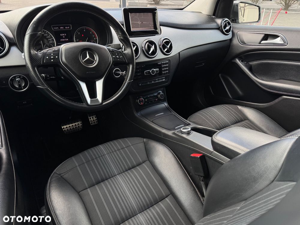 Mercedes-Benz Klasa B 200 CDI DPF Autotronic SPORT EDITION - 15