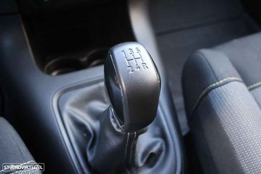 Citroën C3 Pure Tech S&S Shine Pack - 24