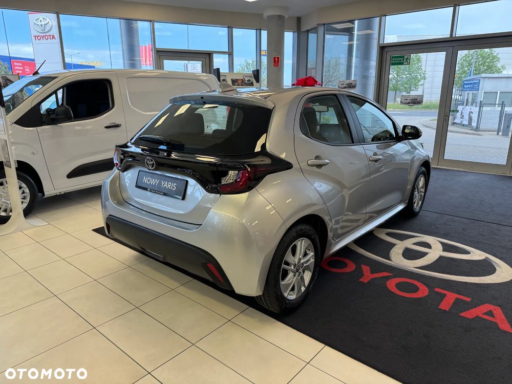 Toyota Yaris Hybrid 1.5 Comfort - 3