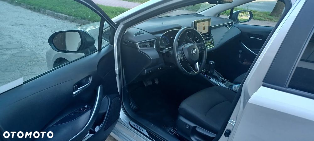 Toyota Corolla - 9