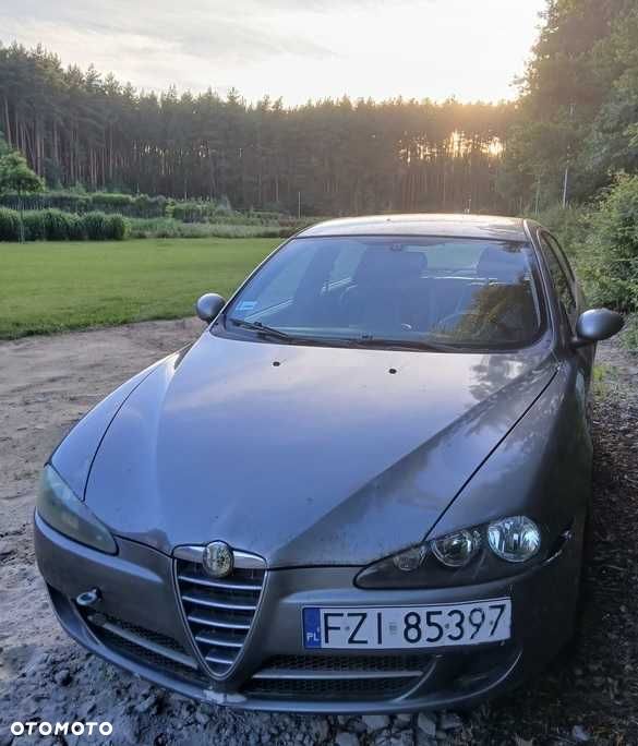 Alfa Romeo 147 - 1