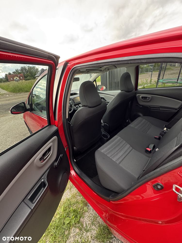 Toyota Yaris 1.33 Premium - 7