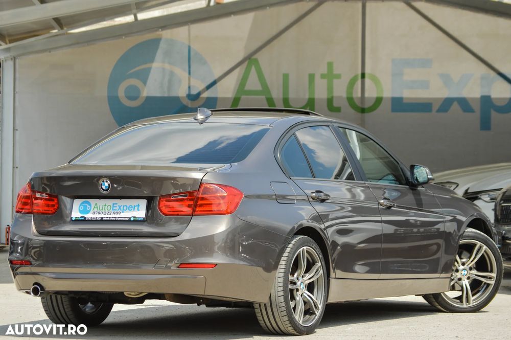 BMW Seria 3 320d DPF Aut. Edition Exclusive - 17