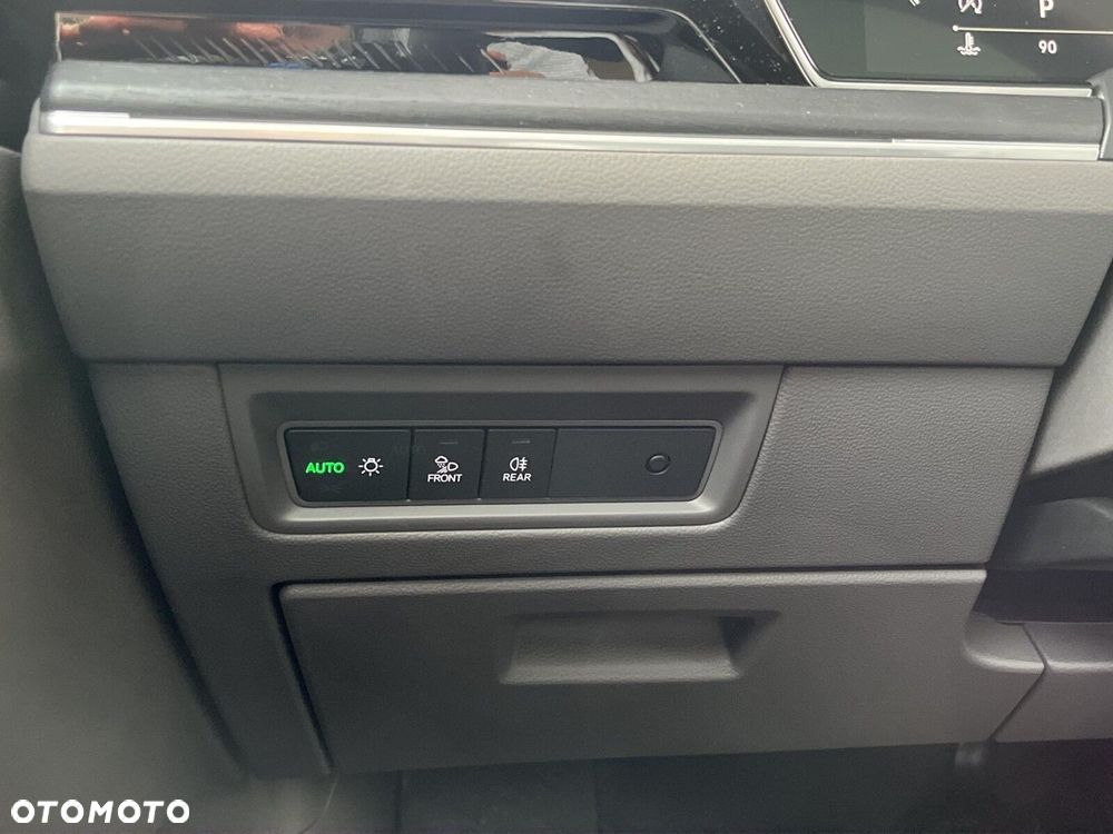 Volkswagen Touareg 3.0 V6 TDI 4Motion Elegance - 32