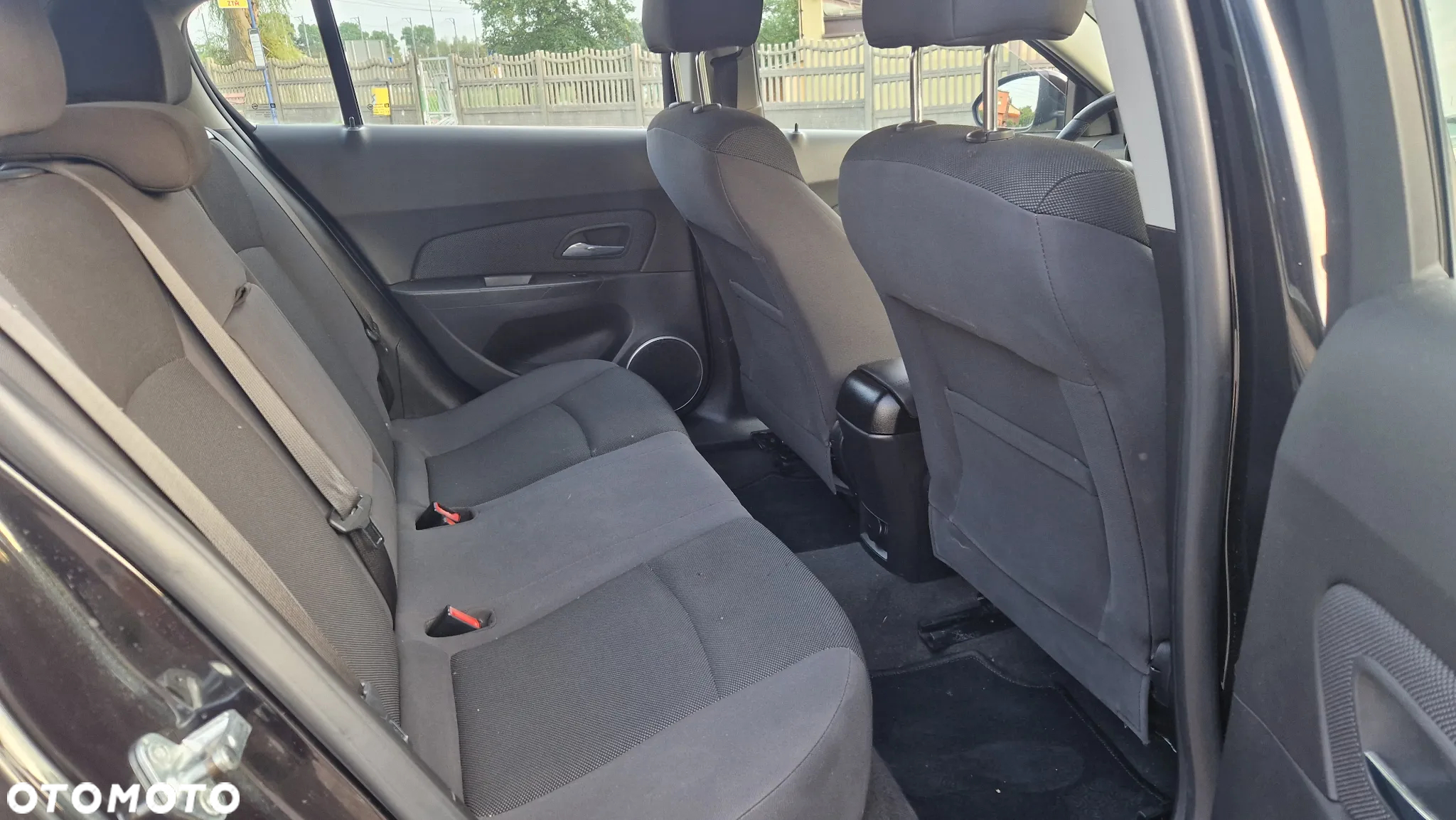 Chevrolet Cruze 1.6 LT - 11
