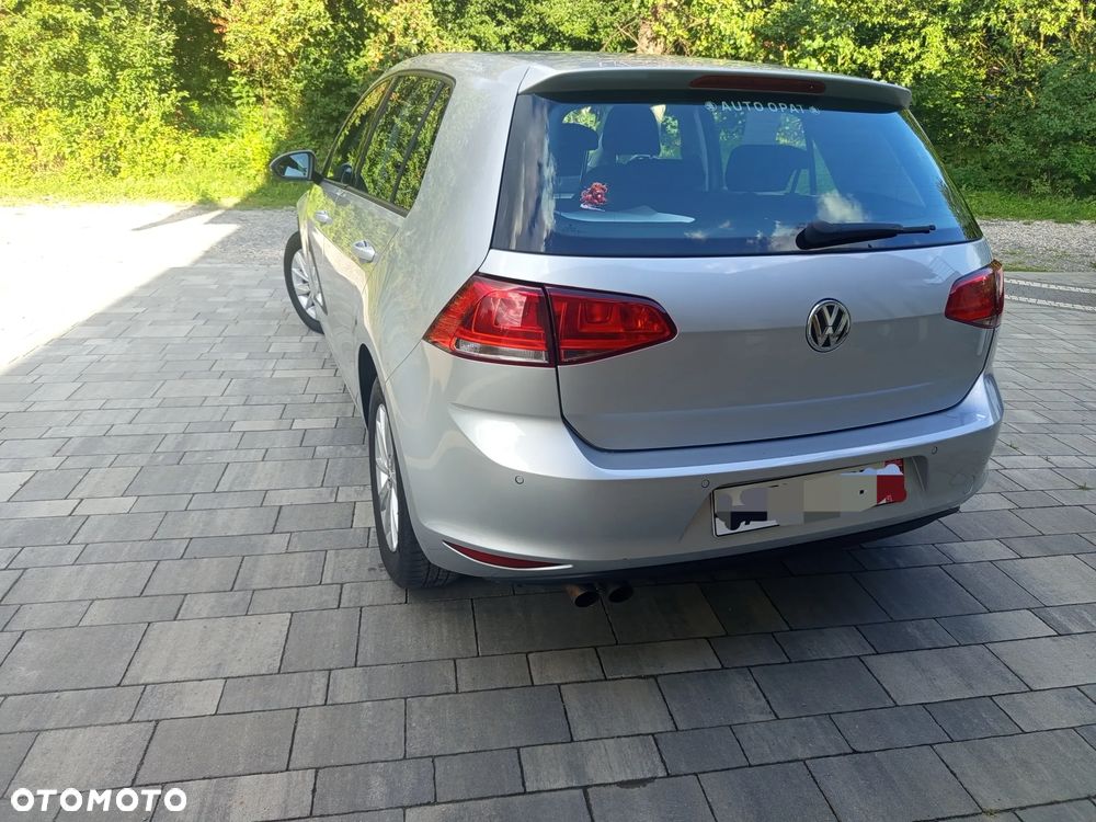 Volkswagen Golf - 11