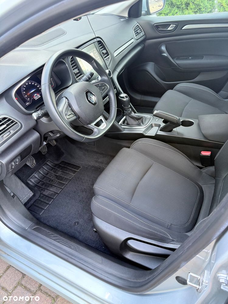 Renault Megane - 10