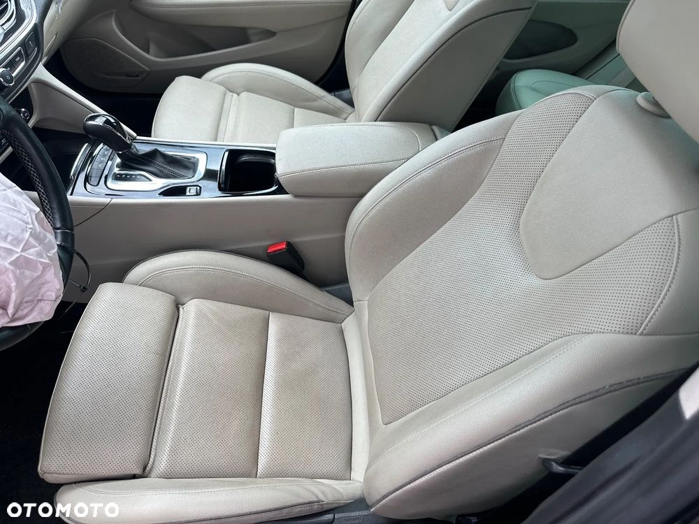 Opel Insignia 1.5 T Elite S&S - 21